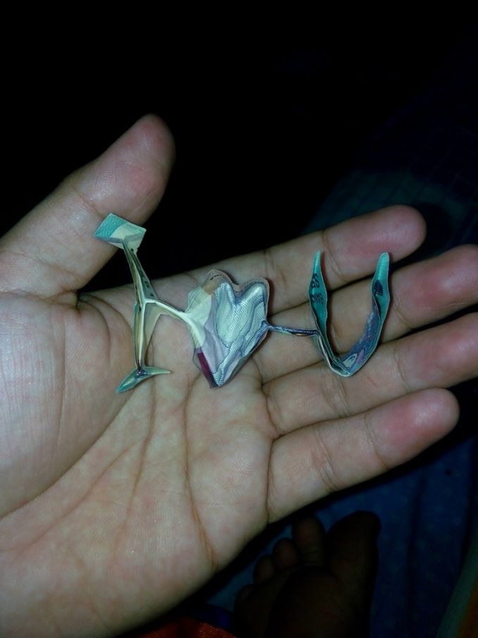 Karya lipat uang yang bisa bikin Wanita luluh
